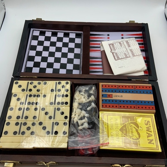 Vintage Sealed Cardinal Game Attaché Six-In-One Small Travel Games - Picture 10 of 14